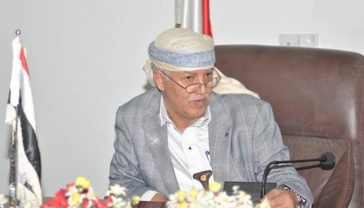 المحافظ عبدالواحد صلاح